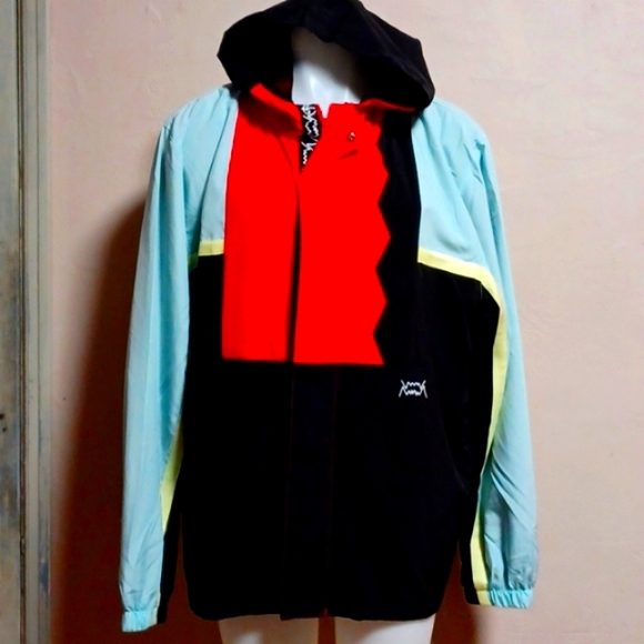 Puma Day jacket - Picture 1 of 4
